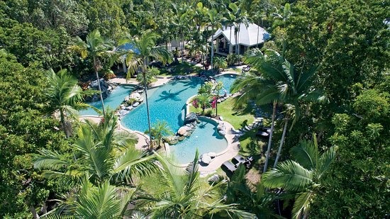 Resort 2 · Reef Diving & Wellness