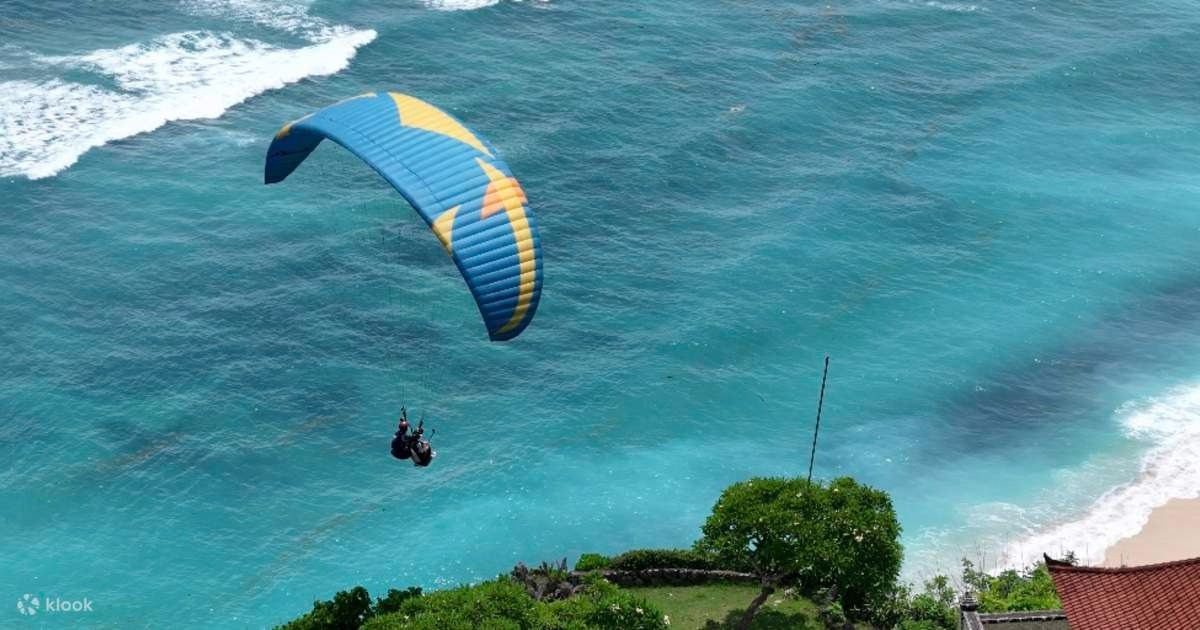 Gili Air to Bali · Uluwatu Cliffside