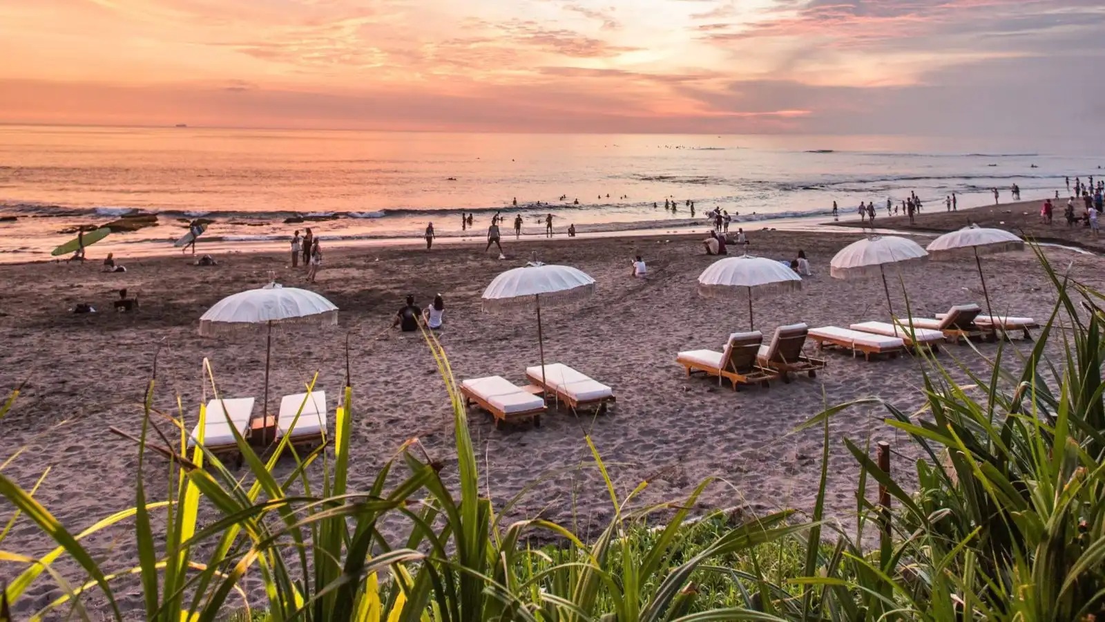 Ubud to Seminyak · Beach Slow Day