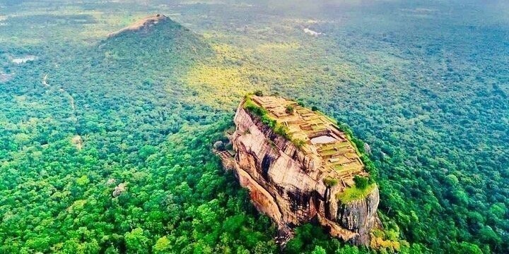 Sigiriya to Kandy